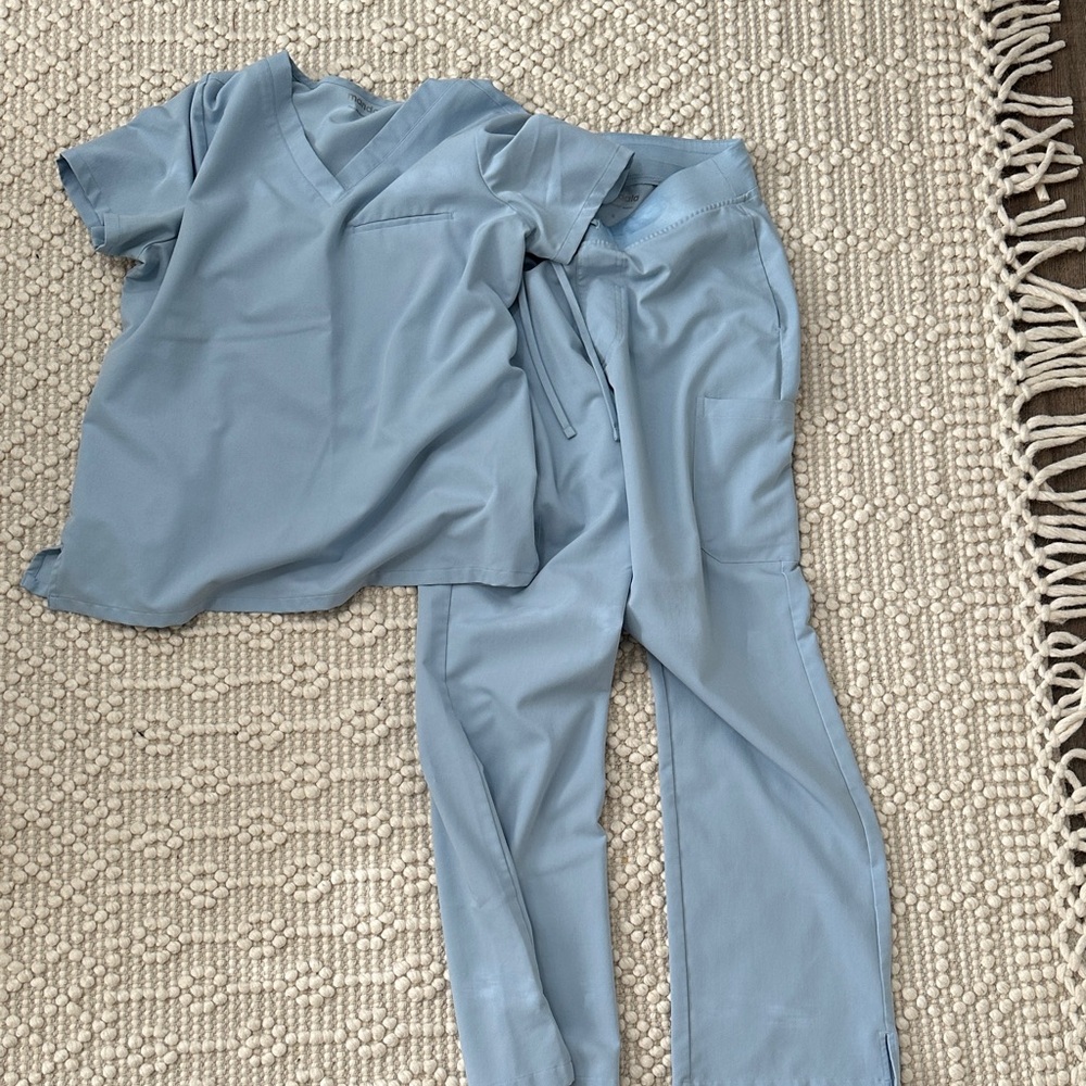 Mandala scrub set powder blue size medium regular both pieces